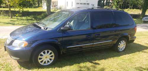 2002 TOWN & COUNTRY LXI ...MD INSPECTED... MUST SEE - cars & trucks... for sale in Annapolis, MD