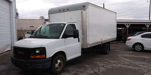 2012 GMC BOX TRUCK for sale in El Paso, TX