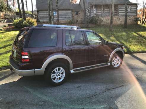 2007 Ford Explorer Eddie Bauer - cars & trucks - by owner - vehicle... for sale in Knoxville, TN