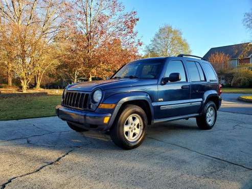 2006 Jeep Liberty - cars & trucks - by owner - vehicle automotive sale for sale in Kennesaw, GA
