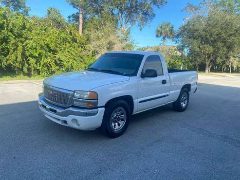 2005 GMC SIERRA 1500 2WD SOUTHERN TRUCK! - cars & trucks - by dealer... for sale in new hampshire, NH