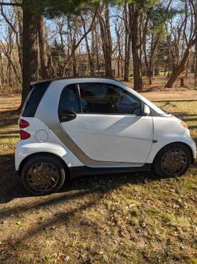 2013 Smart Fortwo, 44600miles, 38mpg, For Sale - cars & trucks - by... for sale in Commerce Township, MI