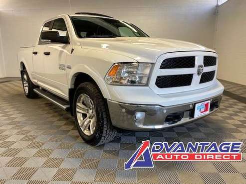 2018 Ram 1500 4x4 4WD Truck Dodge SLT Extended Cab for sale in Kent, OR