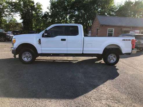 Ford F250 4wd Super Duty XL Crew Cab Longbed 4x4 Pickup Truck 4dr V8 for sale in Greenville, SC