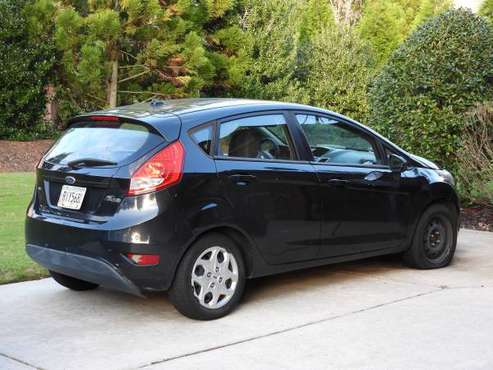 Ford Fiesta / 2011 - cars & trucks - by owner - vehicle automotive... for sale in Locust Grove, GA