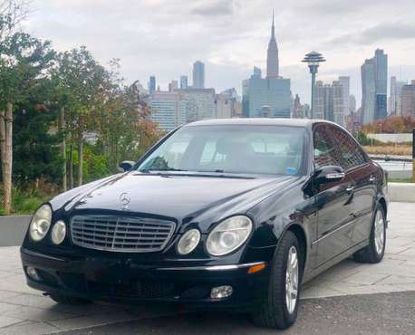Mercedes Benz E320 * One owner • low milage * Extra clean* MUST SEE... for sale in Forest Hills, NY