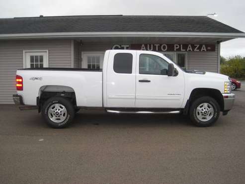 2013 CHEVY SILVERADO LT HD2500 EXT CAB 4 X 4 - cars & trucks - by... for sale in Pearl City, IL