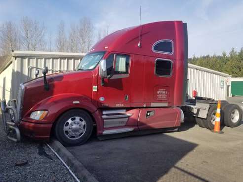 Kenworth T 700 Tractor Truck 2012 for sale in Kent, WA