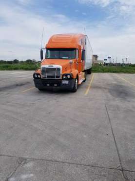 05 freightliner century for sale in Lyons, IL