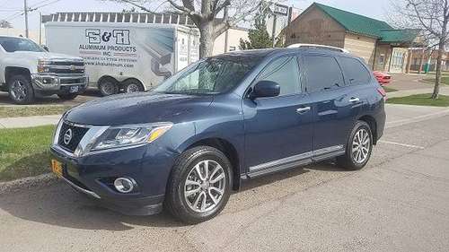 2013 Nissan Pathfinder SL 4x4 for sale in Great Falls, MT