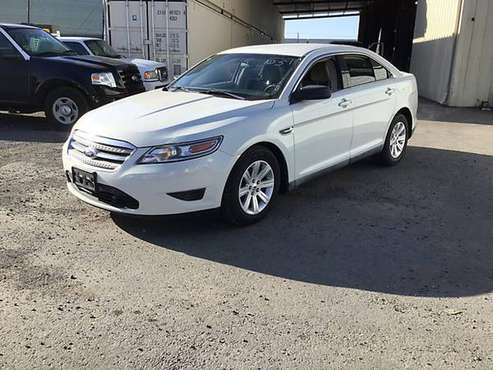 2011 Ford Taurus for sale in Cornville, AZ