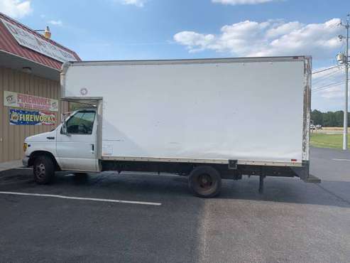 1999 Ford E-350 14 ft. Box truck for sale in Owens Cross Roads, AL