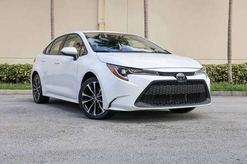 TOYOTA COROLLA 2020 - cars & trucks - by dealer - vehicle automotive... for sale in Miami, FL