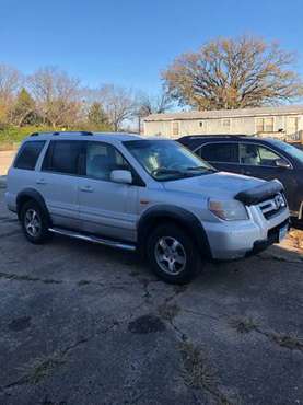 2006 Honda Pilot EX-L Motivated Seller $4000 Price lowered - cars &... for sale in Maud, OK