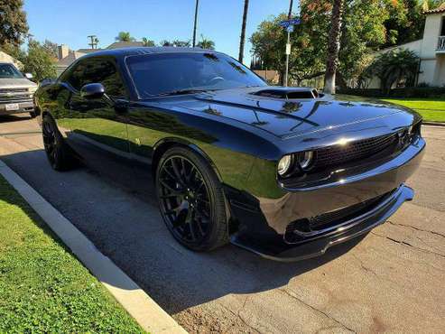 2018-Dodge-Challenger-392 - cars & trucks - by owner - vehicle... for sale in Lakewood, CA