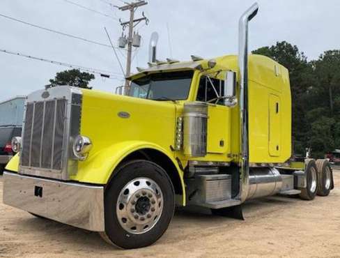 99 PETERBILT 379EXHD NEW MOTOR for sale in Long Beach, NY