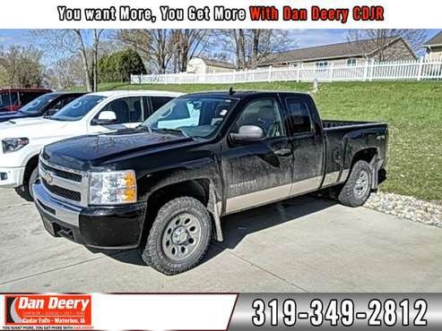 2011 Chevrolet Silverado 1500 4WD 4D Extended Cab/Truck LT - cars for sale in Waterloo, IA
