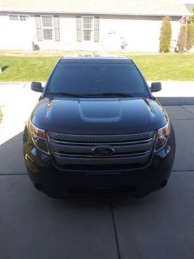 2014 Ford Explorer 4x4 - cars & trucks - by owner - vehicle... for sale in Valparaiso, IL