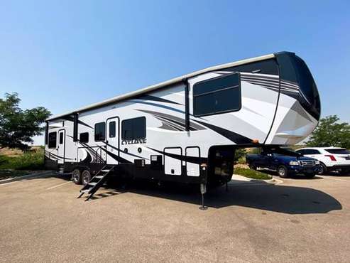 2020 Cyclone 3713 - - by dealer - vehicle automotive for sale in Windsor, CO
