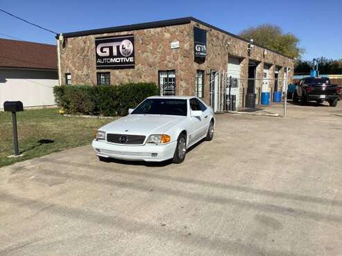 1993 Mercedes-Benz 500SL - cars & trucks - by owner - vehicle... for sale in Arlington, TX