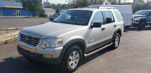 2006 Ford Explorer - cars & trucks - by dealer - vehicle automotive... for sale in Lewisburg, PA