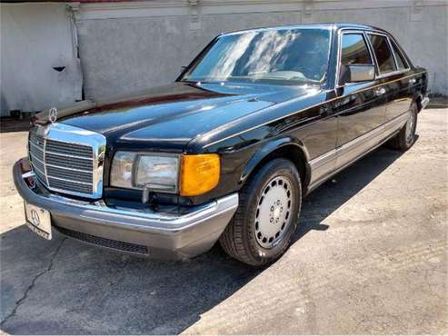 1990 Mercedes-Benz 560SEL for sale in Cadillac, MI