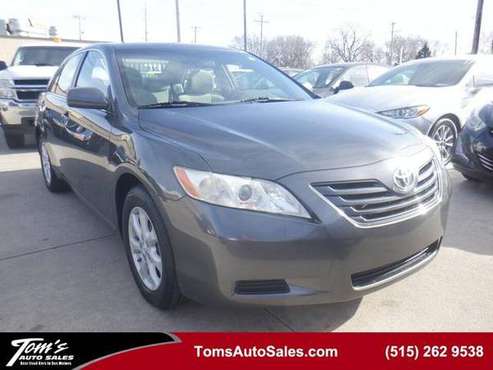 2008 Toyota Camry LE - cars & trucks - by dealer - vehicle... for sale in Des Moines, IA