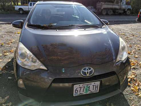 2012 Prius C - cars & trucks - by owner - vehicle automotive sale for sale in Underwood, OR
