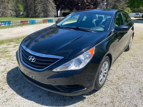 2011 hyundai Sonata - - by dealer - vehicle automotive for sale in Akron, OH