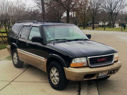 1999 GMC Jimmy 4 Door 4WD Leather - cars & trucks - by owner -... for sale in Mount Prospect, IL