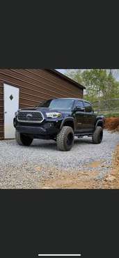 2019 Toyota Tacoma - cars & trucks - by owner - vehicle automotive... for sale in Lebanon, VA