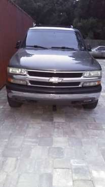 2001 Chevy suburban for sale in Jacksonville, FL