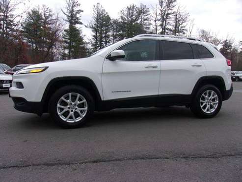 2016 Jeep Cherokee LATITUDE WE CAN FINANCE ANY CREDIT!!!!!!!!! -... for sale in Londonderry, NH