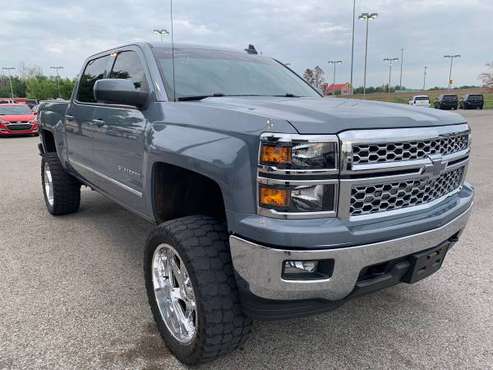 2015 LIFTED CHEVY SILVERADO 4x4 CREW CAB - - by dealer for sale in Norman, OK