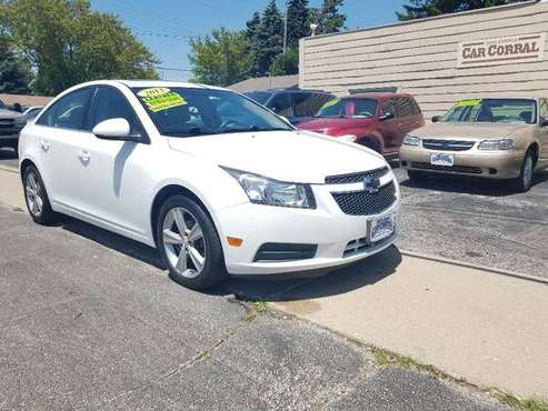 2013 CHEVROLET CRUZE LT - Only 103k Miles - Leather, Sunroof, Loaded for sale in Kenosha, WI