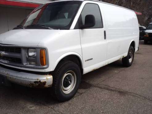 1998 CHEVROLET EXPRESS G3500 for sale in Ham Lake, MN
