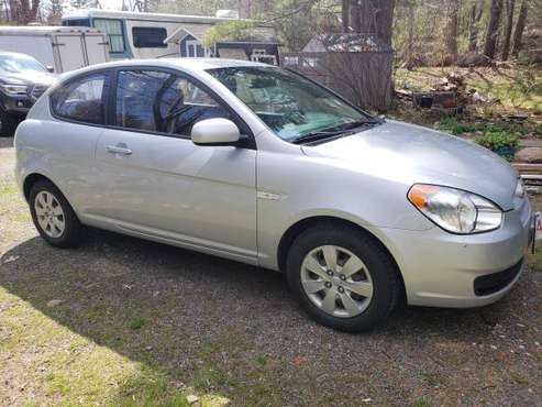 2010 Hyundai Accent hatchback coupe for sale in Gloucester, MA