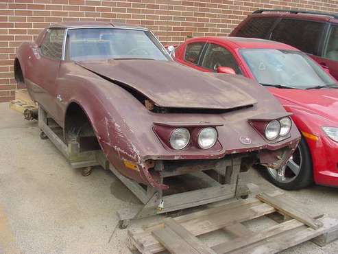 1976 CORVETTE (Project) - cars & trucks - by dealer - vehicle... for sale in Westmont, IL