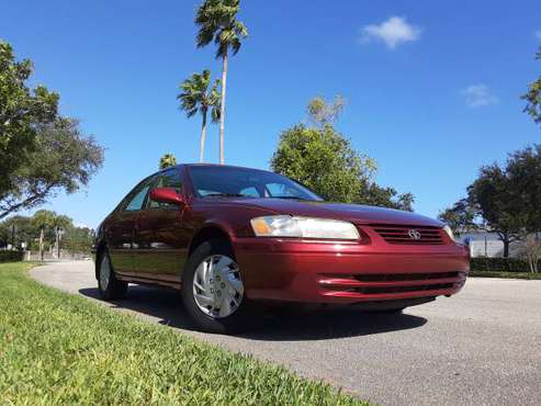 Toyota Camry LE 113k original miles - cars & trucks - by owner -... for sale in Boca Raton, FL