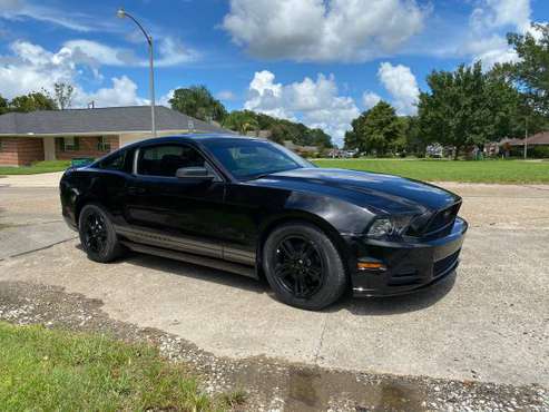 2013 FORD MUSTANG FOR SALE OBO - cars & trucks - by owner - vehicle... for sale in Kenner, LA