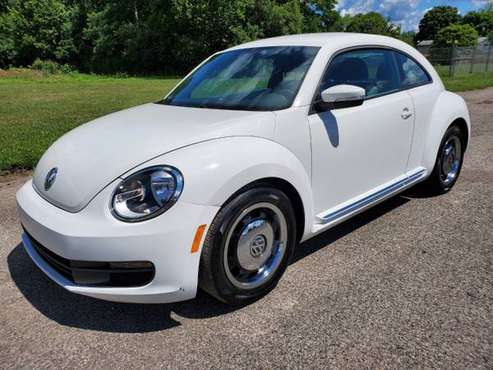 2012 Volkswagen Beetle Coupe Automatic 2.5L PZEV - cars & trucks -... for sale in Darington, MD