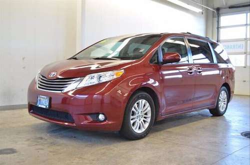 2016 Toyota Sienna - cars & trucks - by dealer - vehicle automotive... for sale in McMinnville, OR