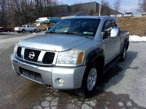 2004 Nissan Titan LE King Cab 4WD - - by dealer for sale in York, PA