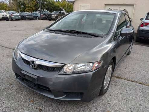 2009 Honda Civic Hybrid, $900 DOWN! - cars & trucks - by dealer -... for sale in Columbus, OH