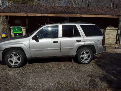 2006 Chevy Trailblazer - cars & trucks - by owner - vehicle... for sale in Petoskey, MI