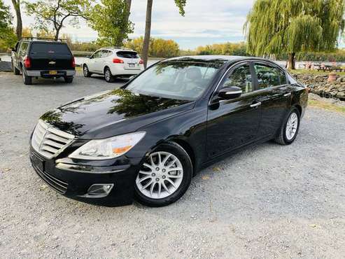 2010 HYUNDAI GENESIS 3.8L ( EXCELLENT CONDITION ) - cars & trucks -... for sale in West Sand Lake, NY