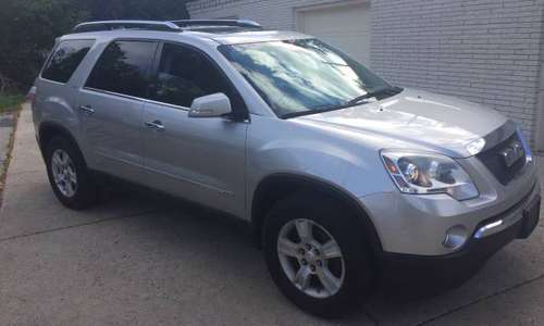 2007 GMC Acadia SLT AWD- Loaded- Third Row!!! for sale in Hales Corners, WI