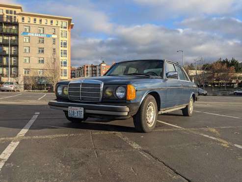 MERCEDES BENZ 300D 1983 TURBO DIESEL - Negotiable price - cars &... for sale in Seattle, WA