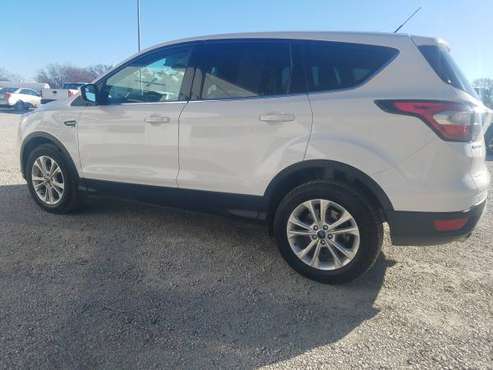 2017 FORD ESCAPE SE 4WD - cars & trucks - by dealer - vehicle... for sale in Cortland, NE