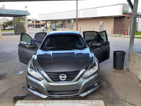 2017 Nissan Altima SV for sale in Houston, TX